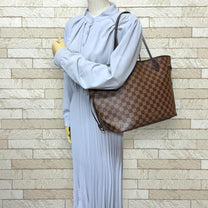 Thumbnail of Pre-Owned Brown Canvas Louis Vuitton Neverfull - Image 2