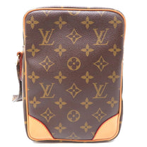 Thumbnail of Pre-Owned Brown Canvas Louis Vuitton Amazone - Image 2