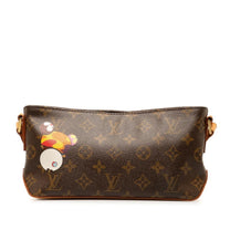 Thumbnail of Pre-Owned Brown Canvas Louis Vuitton Shoulder Bags - Image 3