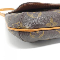 Thumbnail of Brown Canvas Louis Vuitton Musette Salsa - Image 4