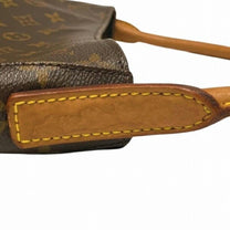 Thumbnail of Pre-Owned Brown Canvas Louis Vuitton Looping - Image 5
