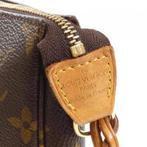 Thumbnail of Pre-Owned Brown Canvas Louis Vuitton Pochette Accessoires - Image 5
