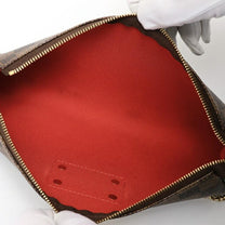 Thumbnail of Pre-Owned Brown Canvas Louis Vuitton Shoulder Bags - Image 6
