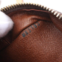 Thumbnail of Brown Canvas Louis Vuitton Shoulder Bags - Image 6