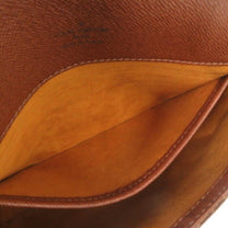 Thumbnail of Pre-Owned Brown Canvas Louis Vuitton Musette Tango - Image 6