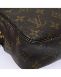 Thumbnail of Pre-Owned Brown Canvas Louis Vuitton Clutch - Image 7