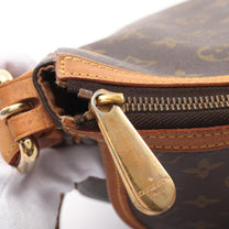 Thumbnail of Pre-Owned Brown Canvas Louis Vuitton Tulum - Image 8