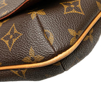 Thumbnail of Pre-Owned Brown Canvas Louis Vuitton Musette Tango - Image 9
