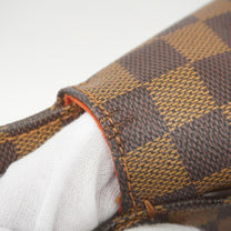 Thumbnail of Pre-Owned Brown Fabric Louis Vuitton Shoulder Bags - Image 6