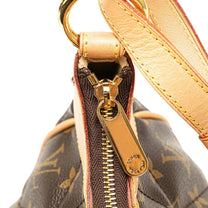 Thumbnail of Vintage Brown Fabric Louis Vuitton Shoulder Bags - Image 6