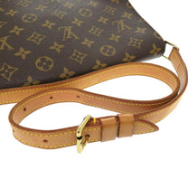 Thumbnail of Pre-Owned Brown Fabric Louis Vuitton Musette Tango - Image 6