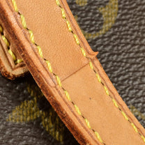Thumbnail of Pre-Owned Brown Fabric Louis Vuitton Handbag - Image 7