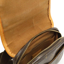 Thumbnail of Pre-Owned Brown Leather Louis Vuitton Bumbag - Image 9