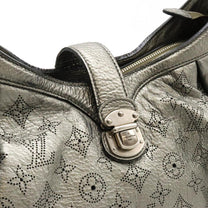 Thumbnail of Pre-Owned Silver Canvas Louis Vuitton Mahina - Image 9