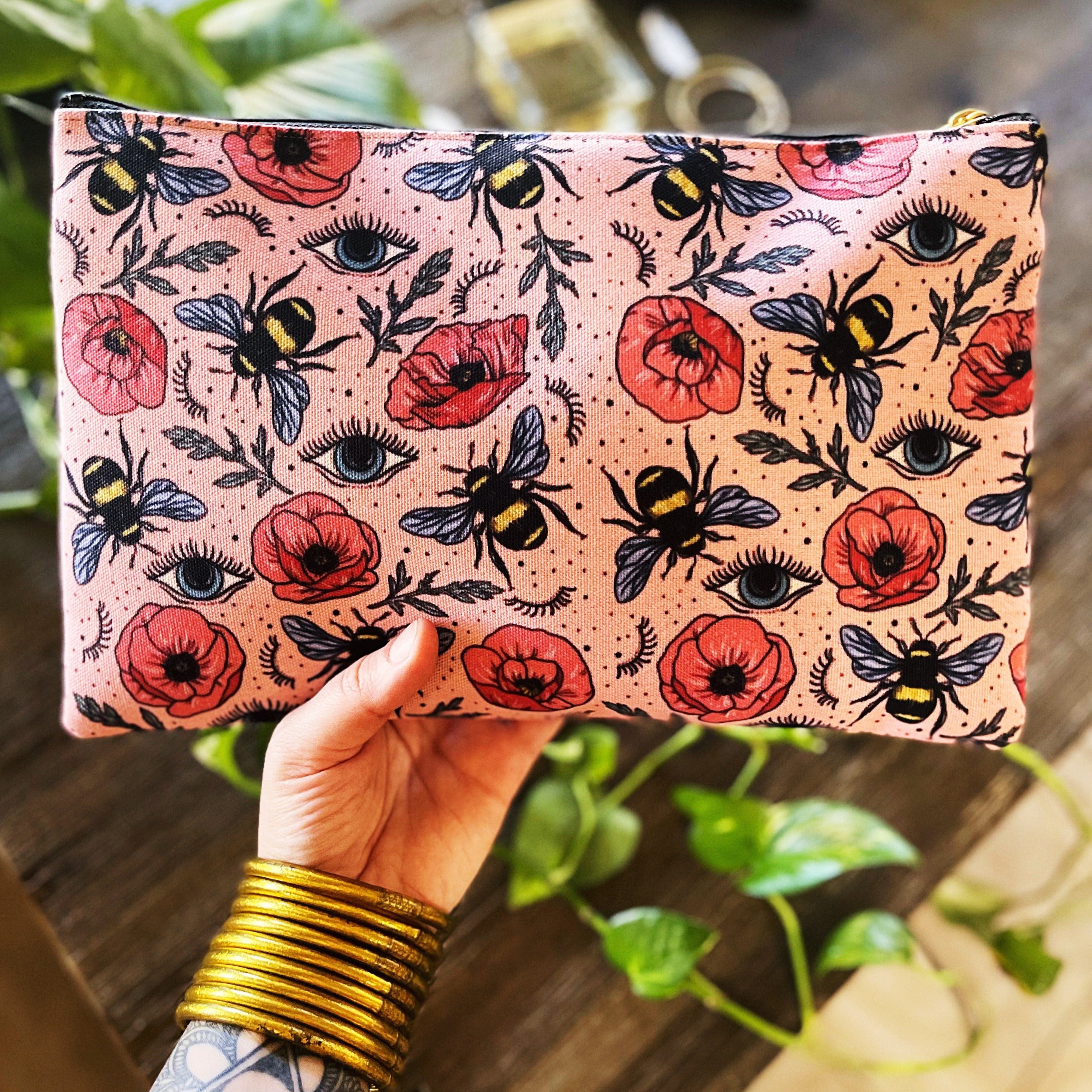 BOOB BEES // COSMETIC ZIP POUCH