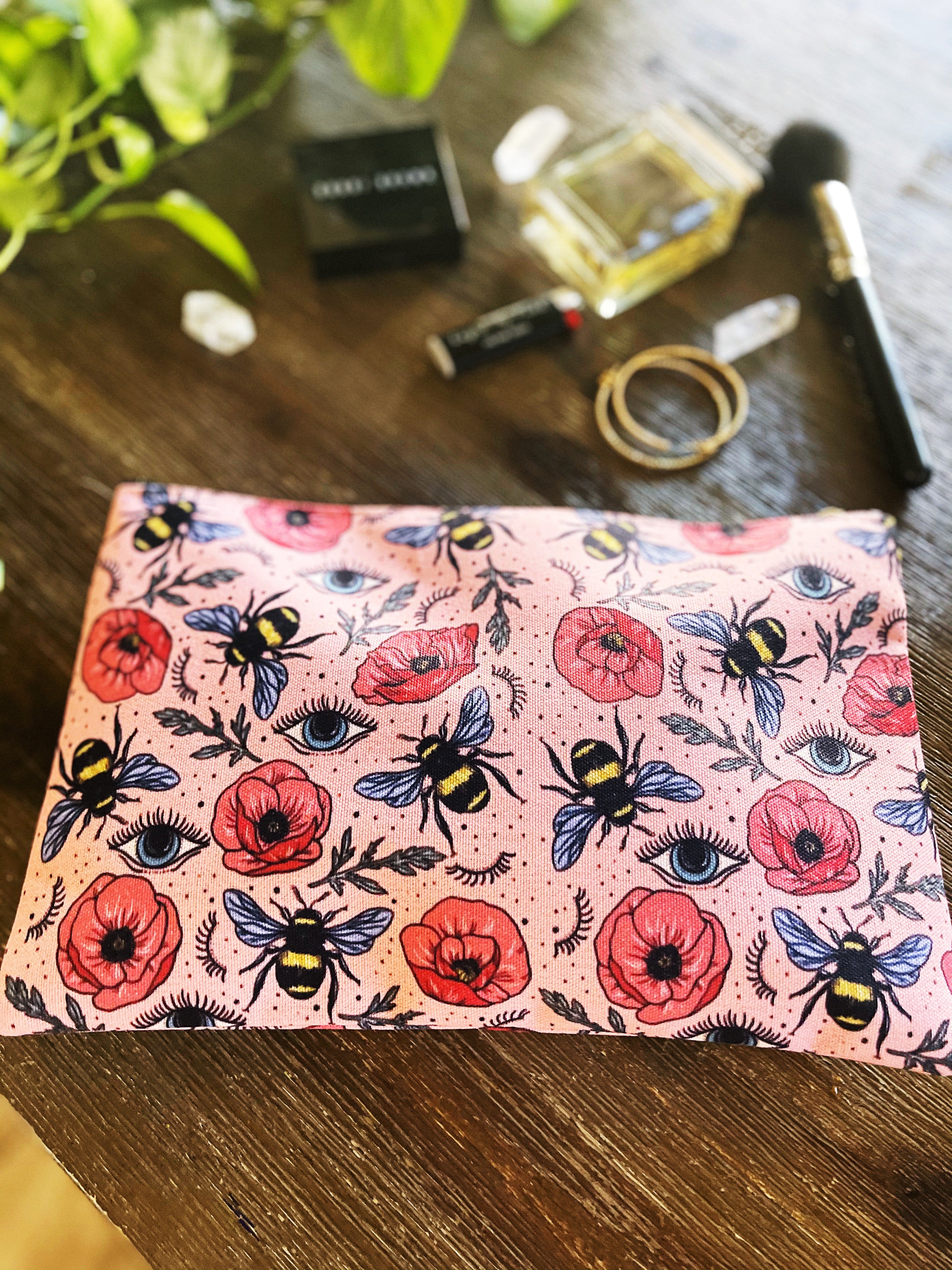BOOB BEES // COSMETIC ZIP POUCH