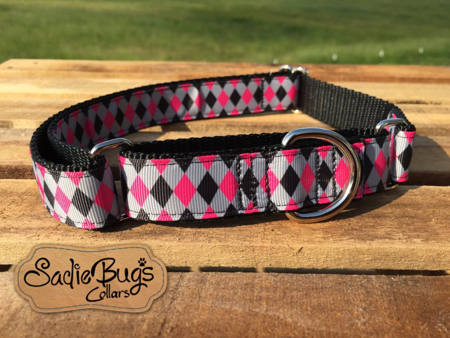 pink diamond dog collar