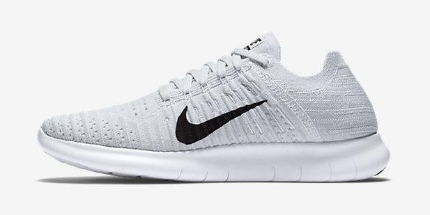 women nike flyknit shoes