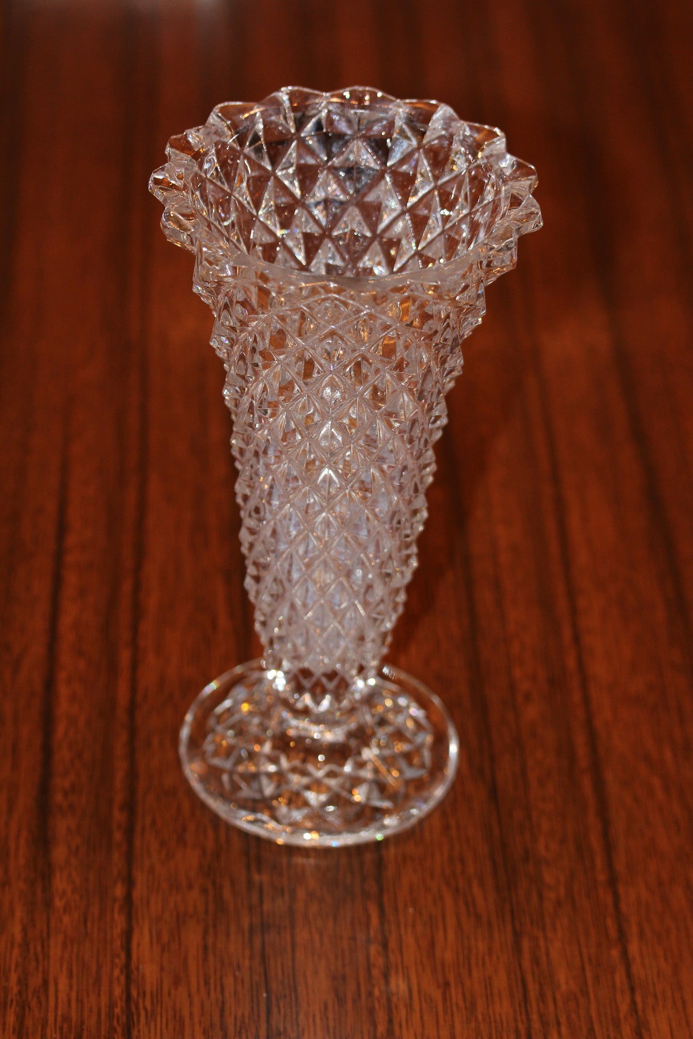 Vintage Crystal Diamond Cut Art Glass Vase – Sedona Fine Art