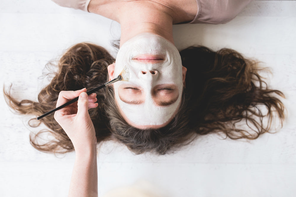 How To Use A Face Mask Brush Like A Pro