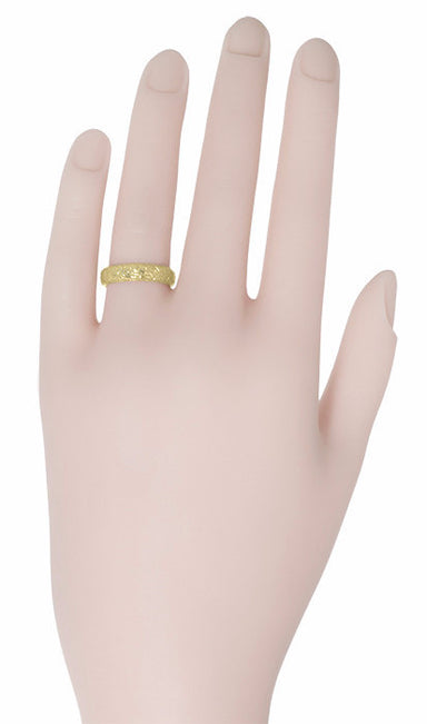 Art Deco Hibiscus Flowers Wedding Band in Yellow Gold - 14K or 18K - alternate view