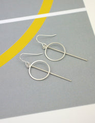 circle-bar-geometric-silver-earrings