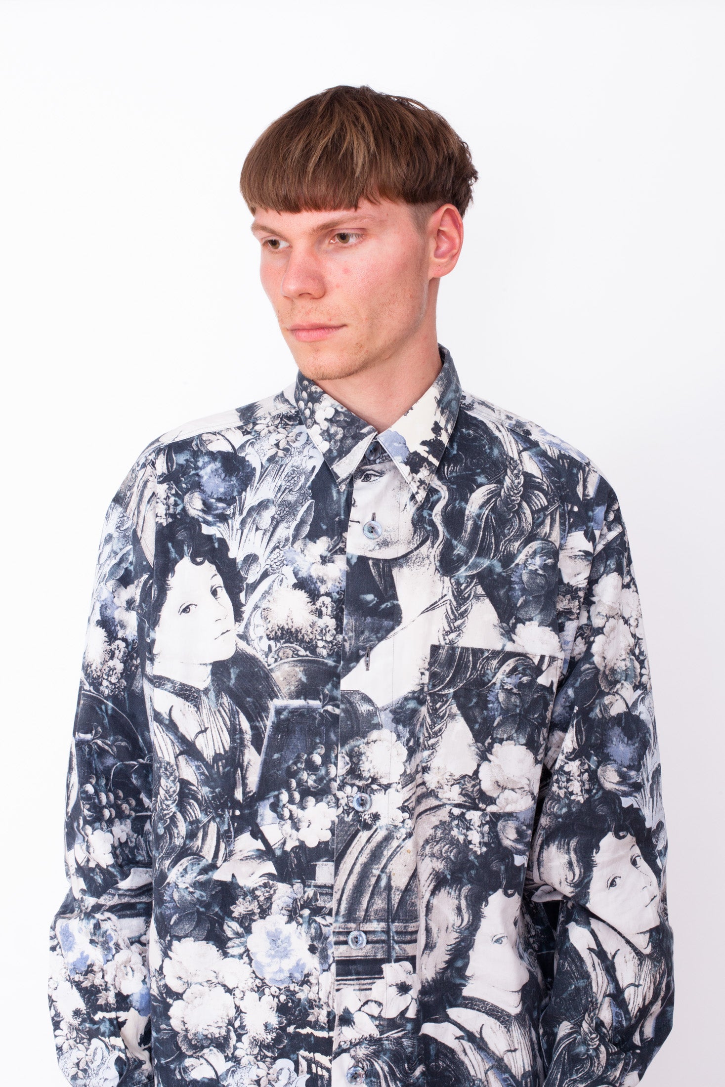 renaissance button up