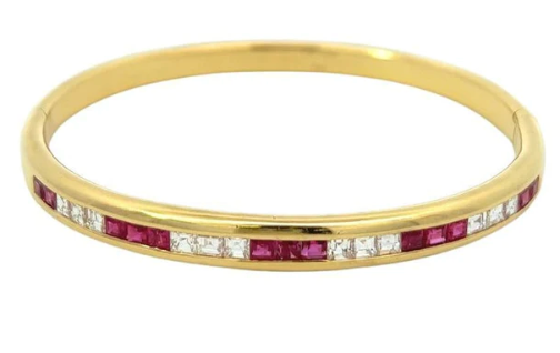 Vintage Tiffany and co diamond and ruby bracelet on a 18 karat yellow gold setting