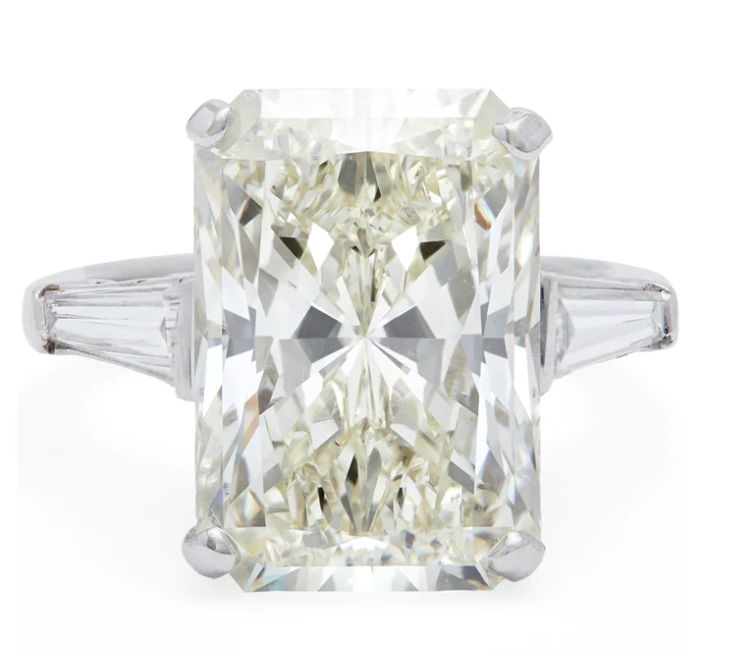 Vintage 7.23 carat radiant cut diamond on a platinum setting