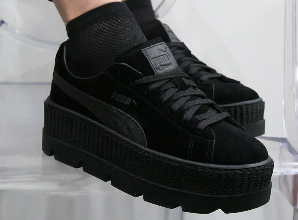 platform sole sneakers