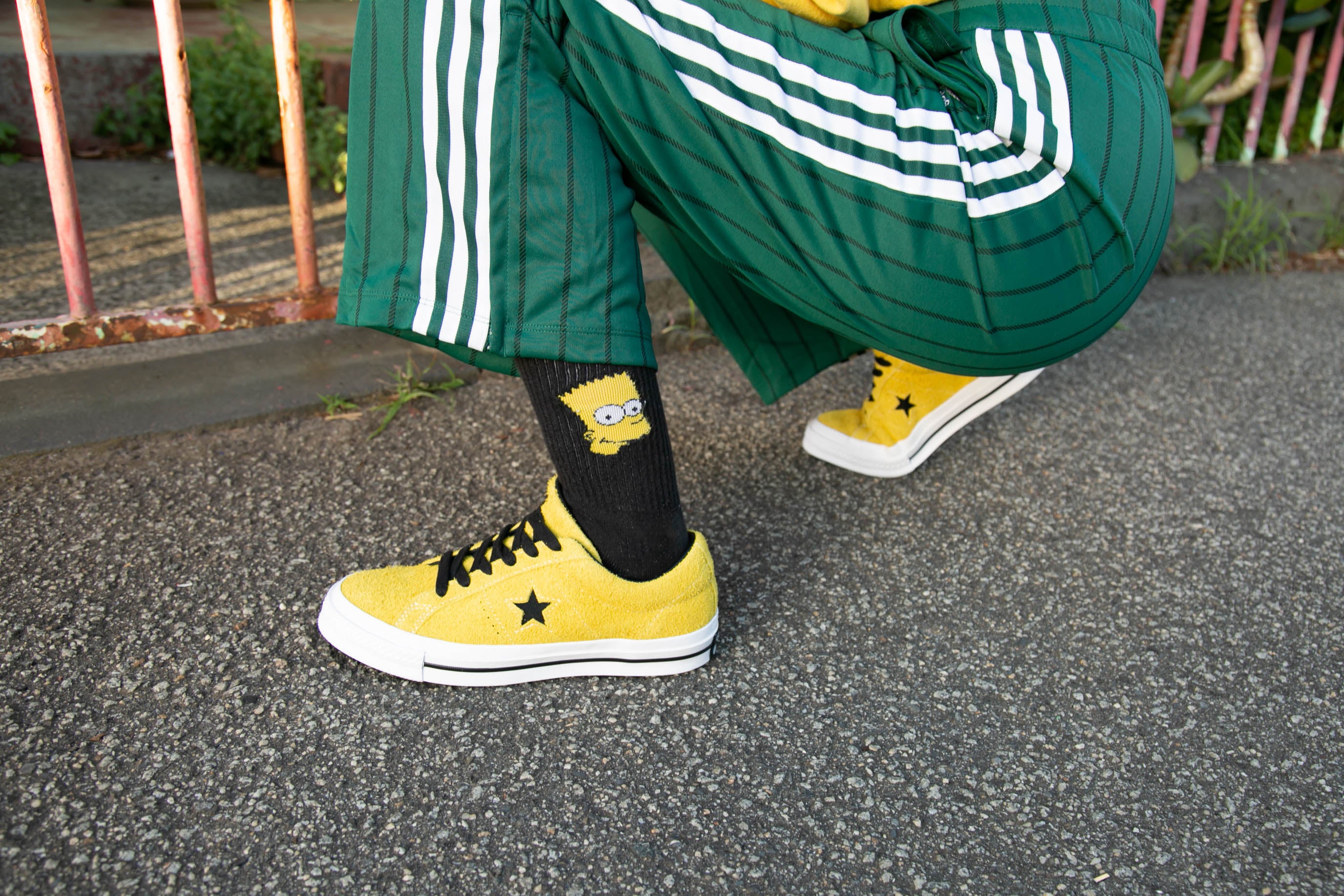 converse dark star yellow