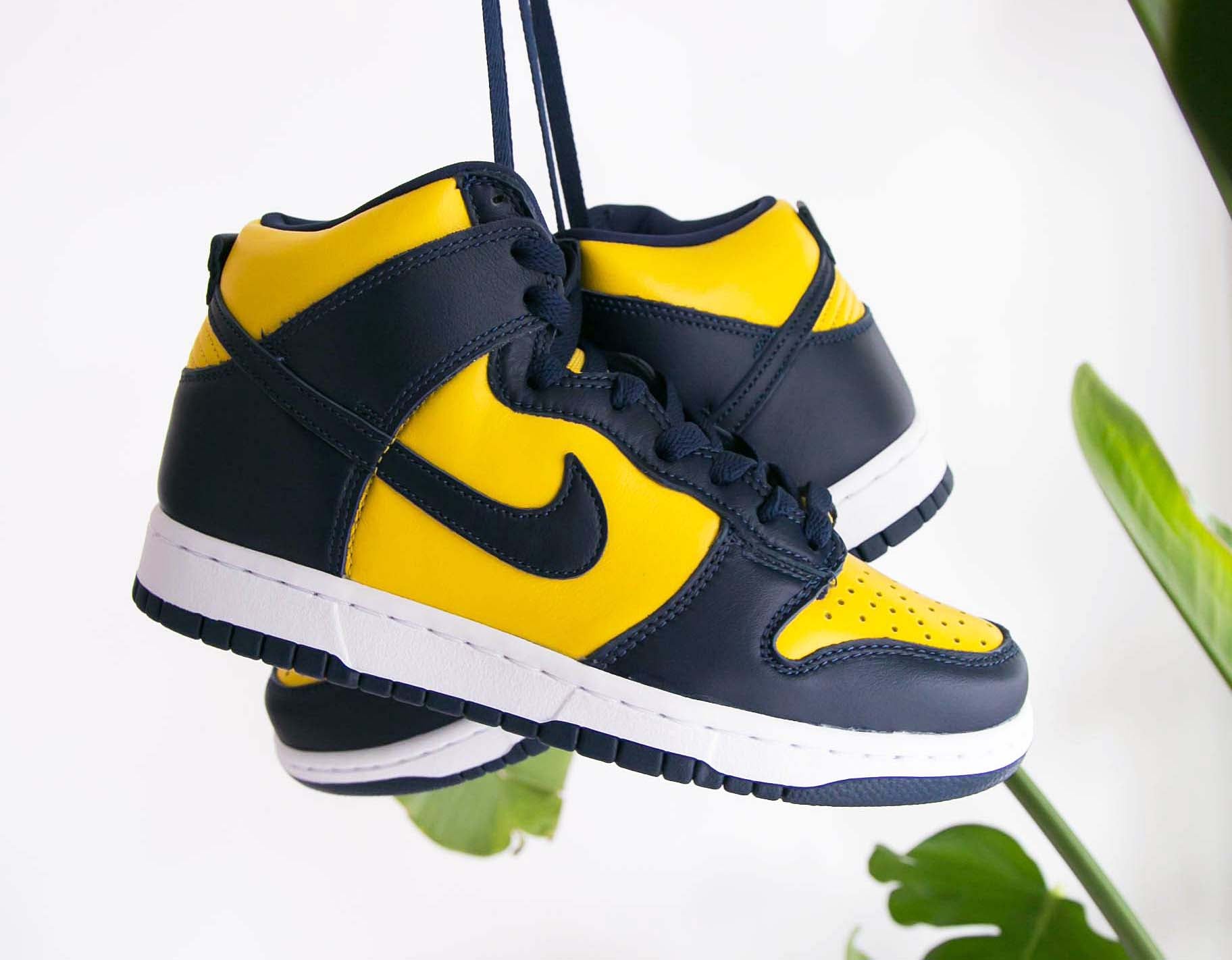 nike dunk high maize and blue
