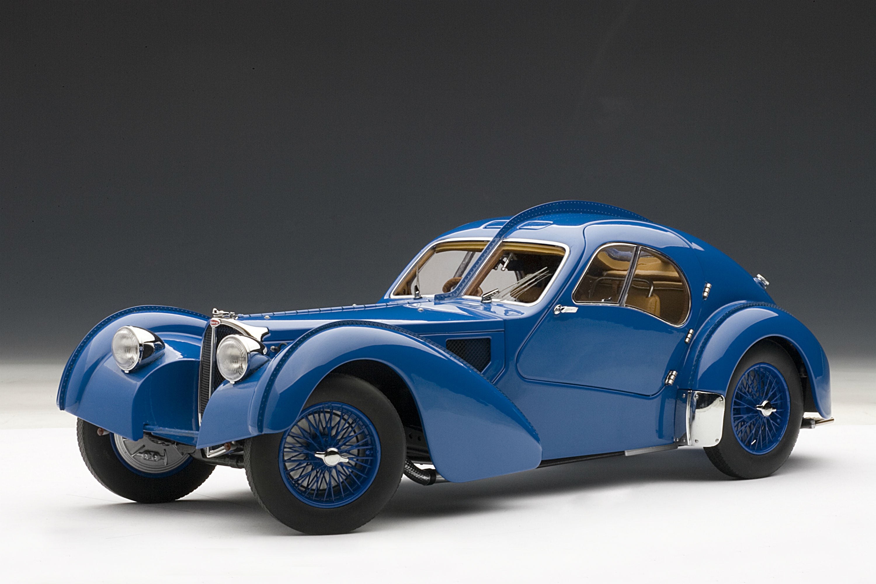 Bugatti Type 57SC Atlantic | 1:18 Scale Diecast Model Car | AUTOart – Model Citizen Diecast
