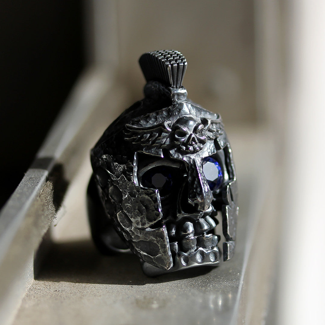 the skull ring