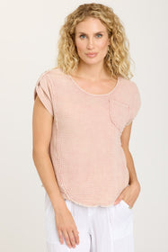 Grigg Tee in Distress Wash Hydrangea