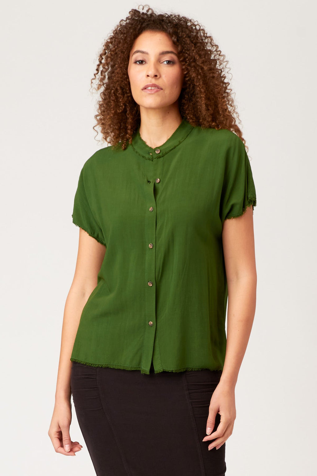 Milo Button-Up in Giada Pigment – XCVI