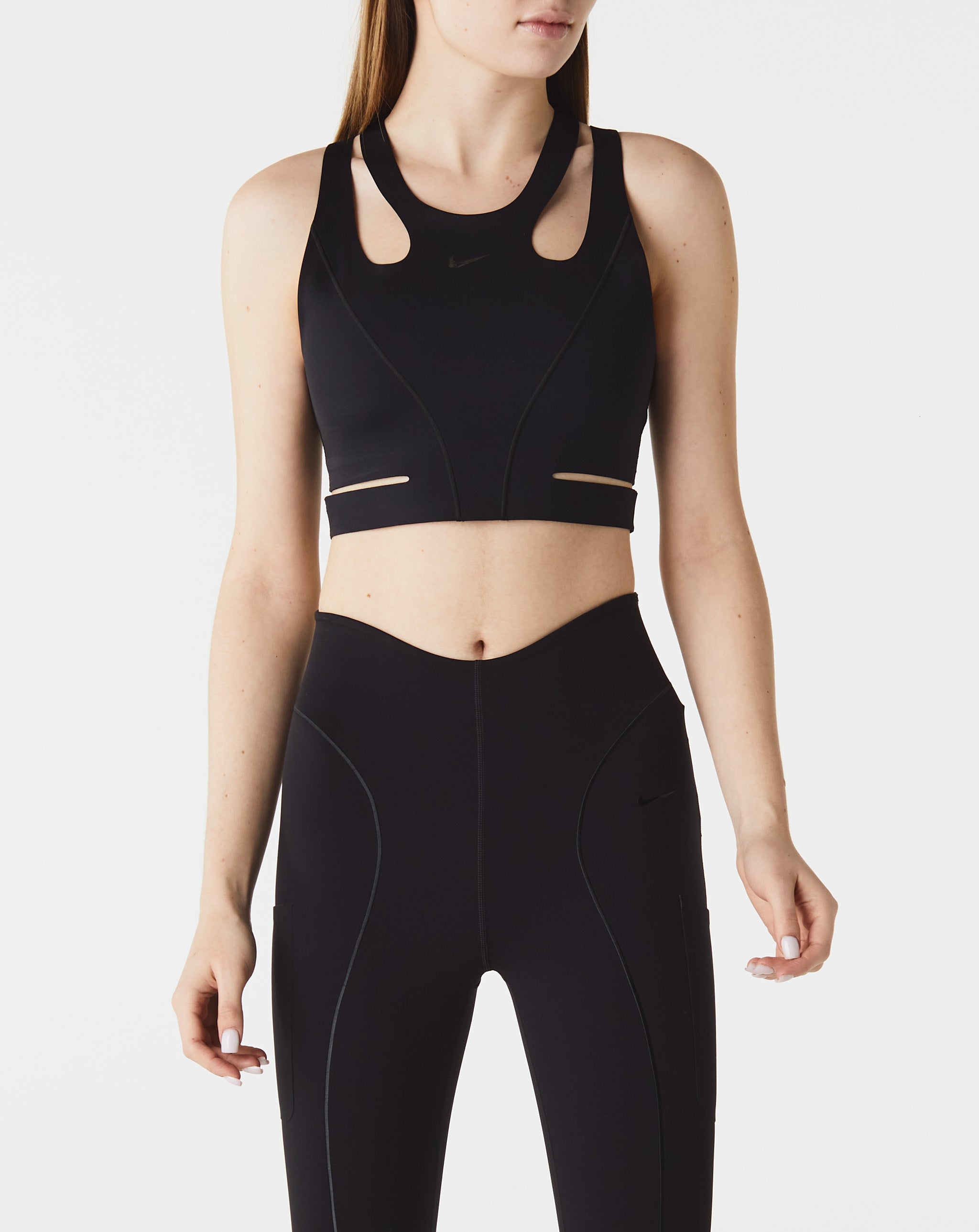 Nike [S] Women's Classic T-Back Padded Sports Bra, Black/Grey, CN5265-010 –  VALLEYSPORTING