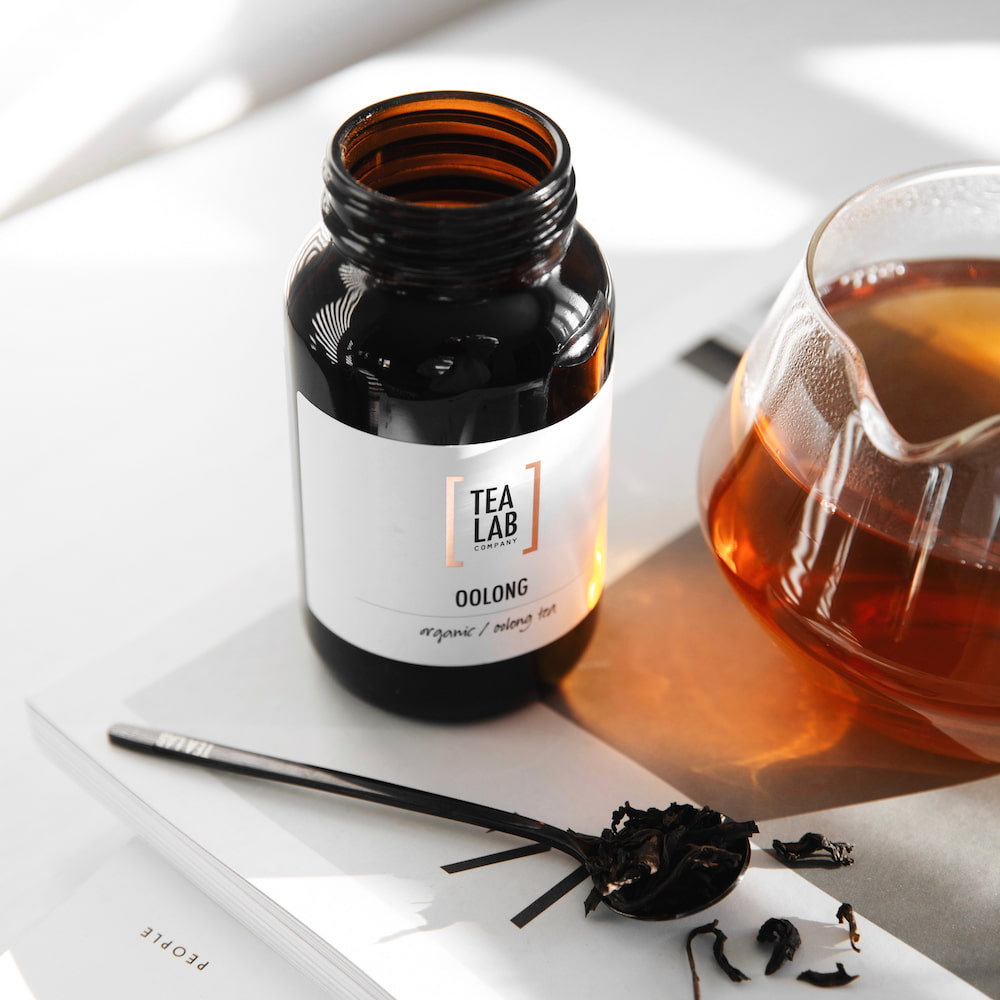 Organic Oolong loose leaf tea jar.jpg__PID:d5821700-db8d-4faa-a8d3-74cd426599eb