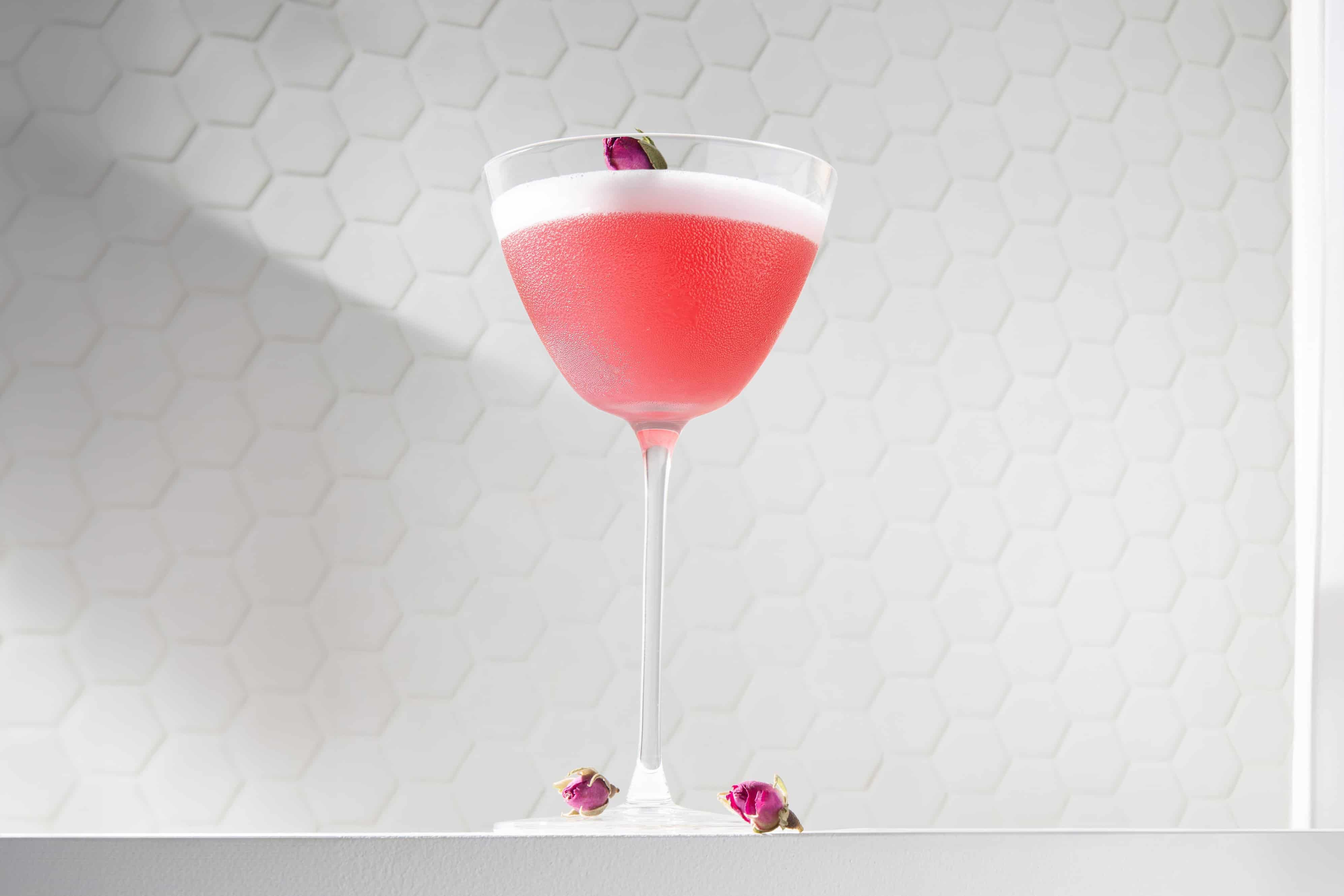 Organic Rosebud loose leaf tea gin cocktail, Phoenix Rose