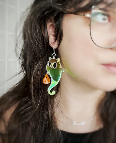 Elissa Marie models the Scaredy Cat Ghostie earrings.