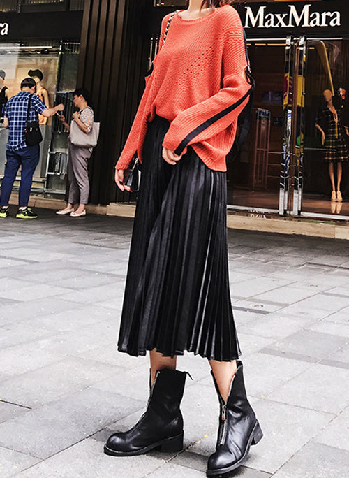 metallic pleated midi skirt black