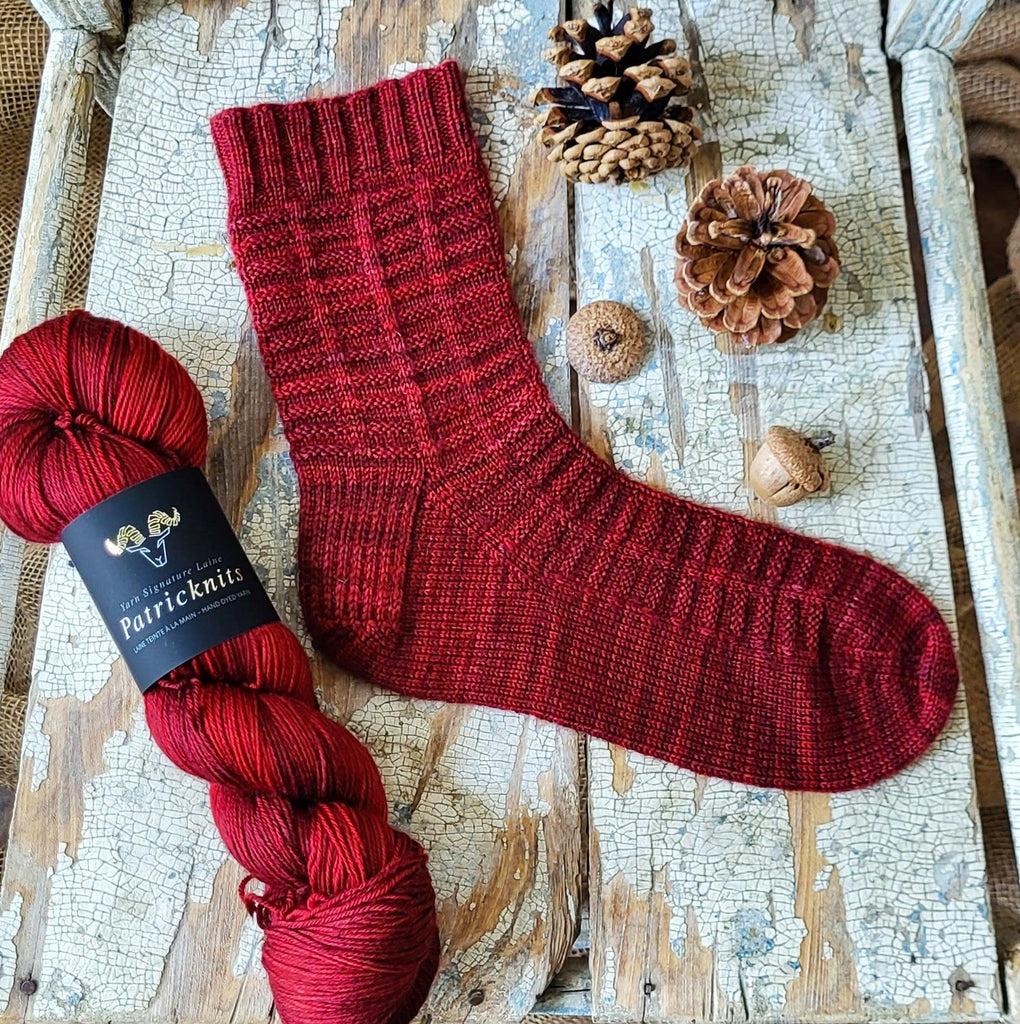Carmine Lace Socks - I Like Knitting