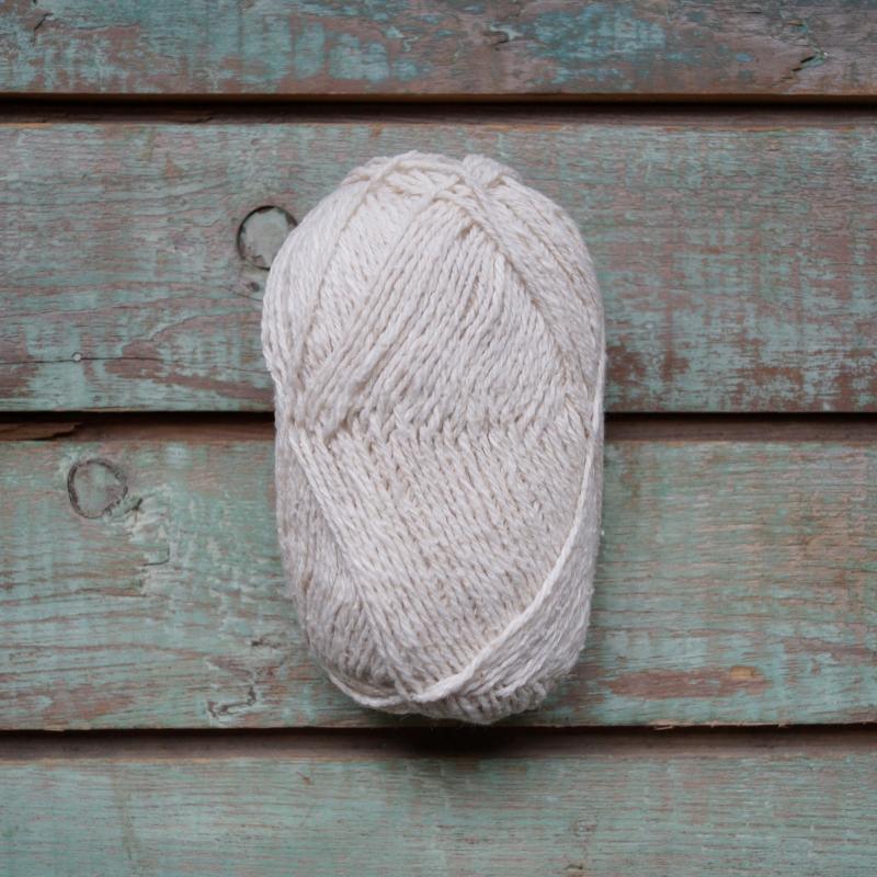Cheval blanc - Laines et catalogues pour tricot et crochet - Ecolaines