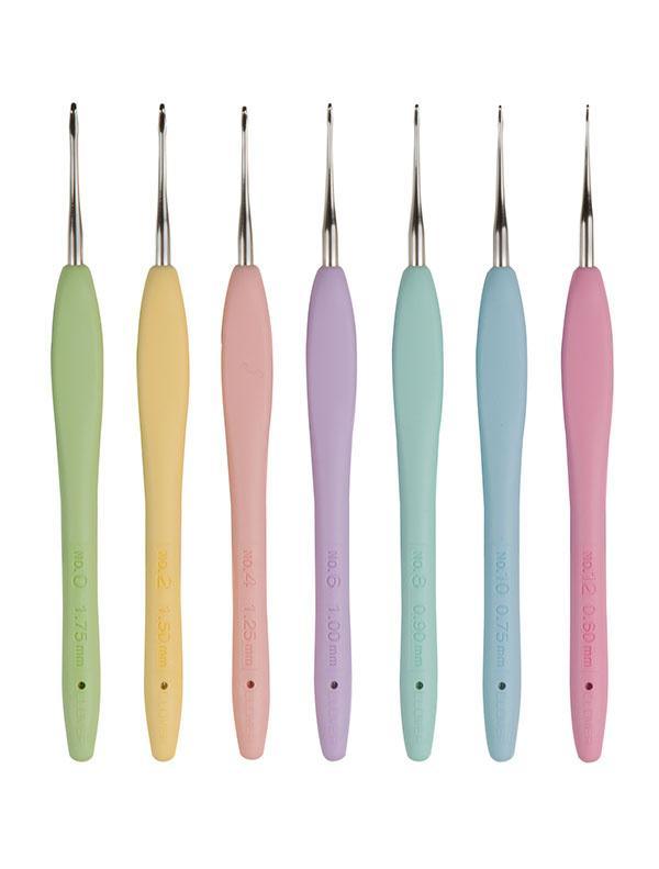  Clover 3672 Amour Crochet Hook Set