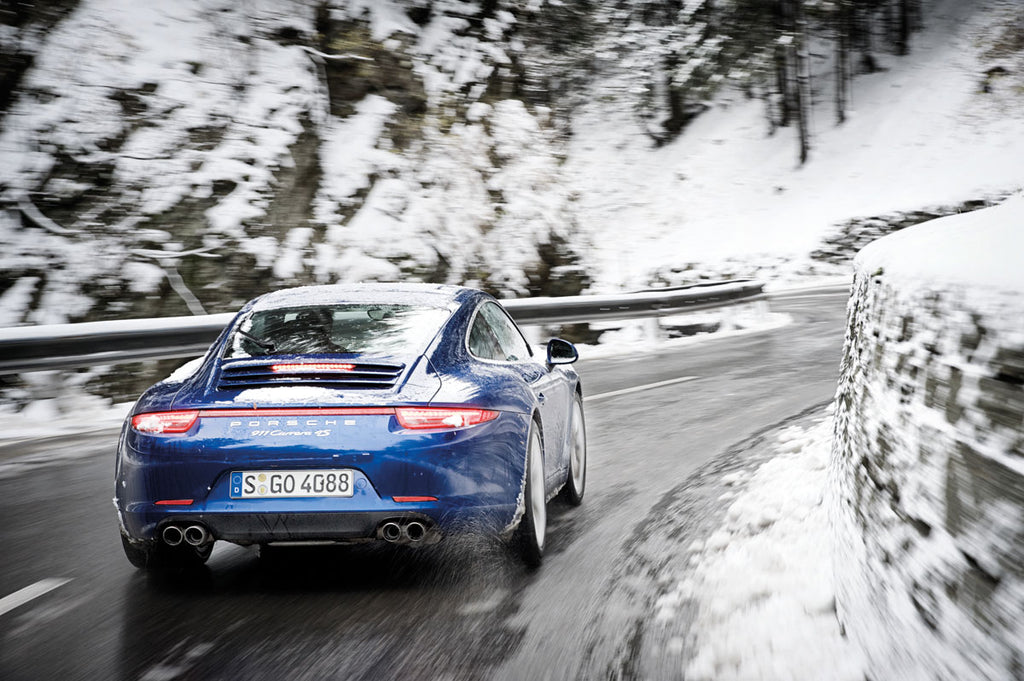 RENOUN_Porsche_911_Best_cars_Skis_winter.jpg