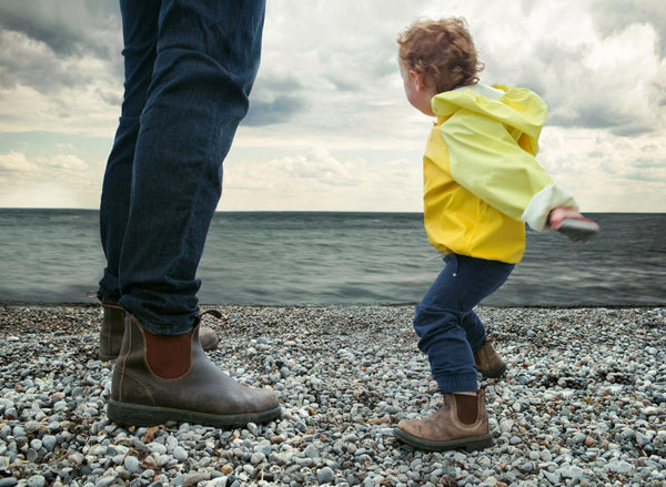 blundstone kids