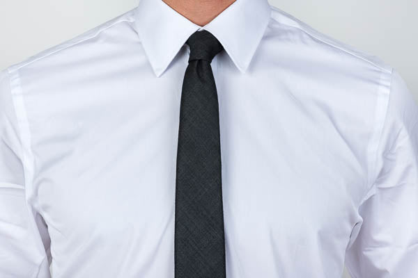 point collar dress shirt
