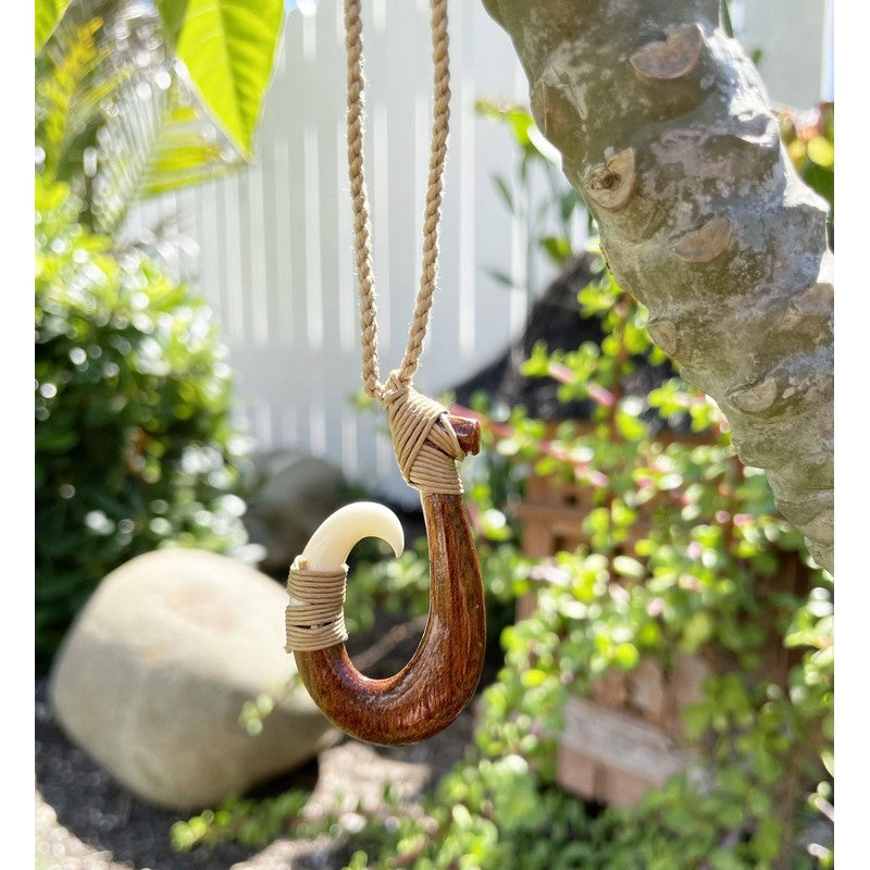  Unique Hawaiian Large Genuine Koa Wood Fish Hook Necklace, Hand  Carved Buffalo Bone 3D Fish Hook Necklace, N9404B : Clothing, Shoes &  Jewelry