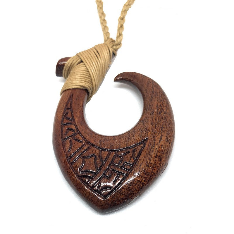 Hawaiian Style Polynesian Koa Wood Swirl Fish Hook Pendant Men Necklace