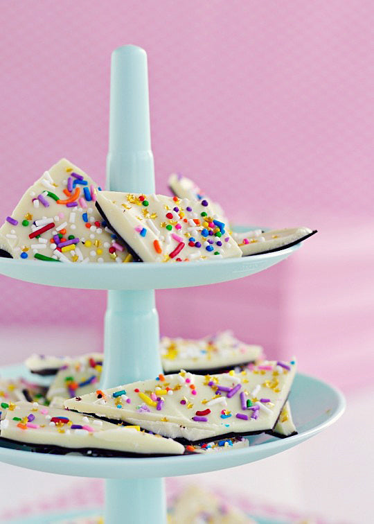 Cake Batter & Sprinkle Bark via Sweetapolita